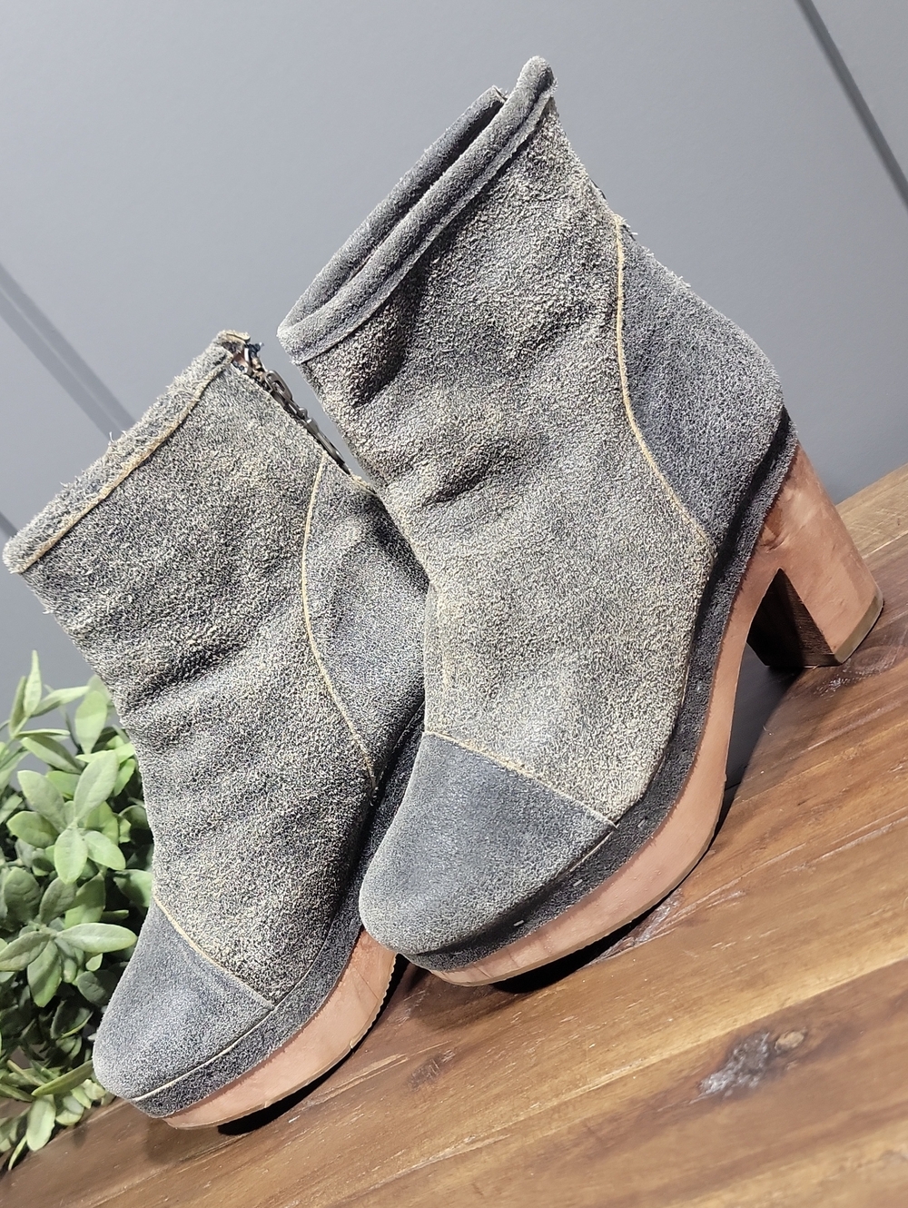 Five Worlds by Cordani Clog Ankle Boots 6
